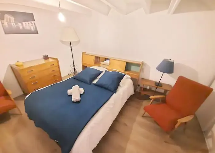 Legrand - 90m2, 6 Prs, 3 Ch, Proche Gare * Digione